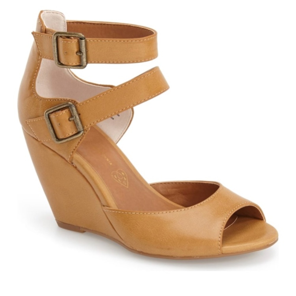 Spark Wedge Sandal